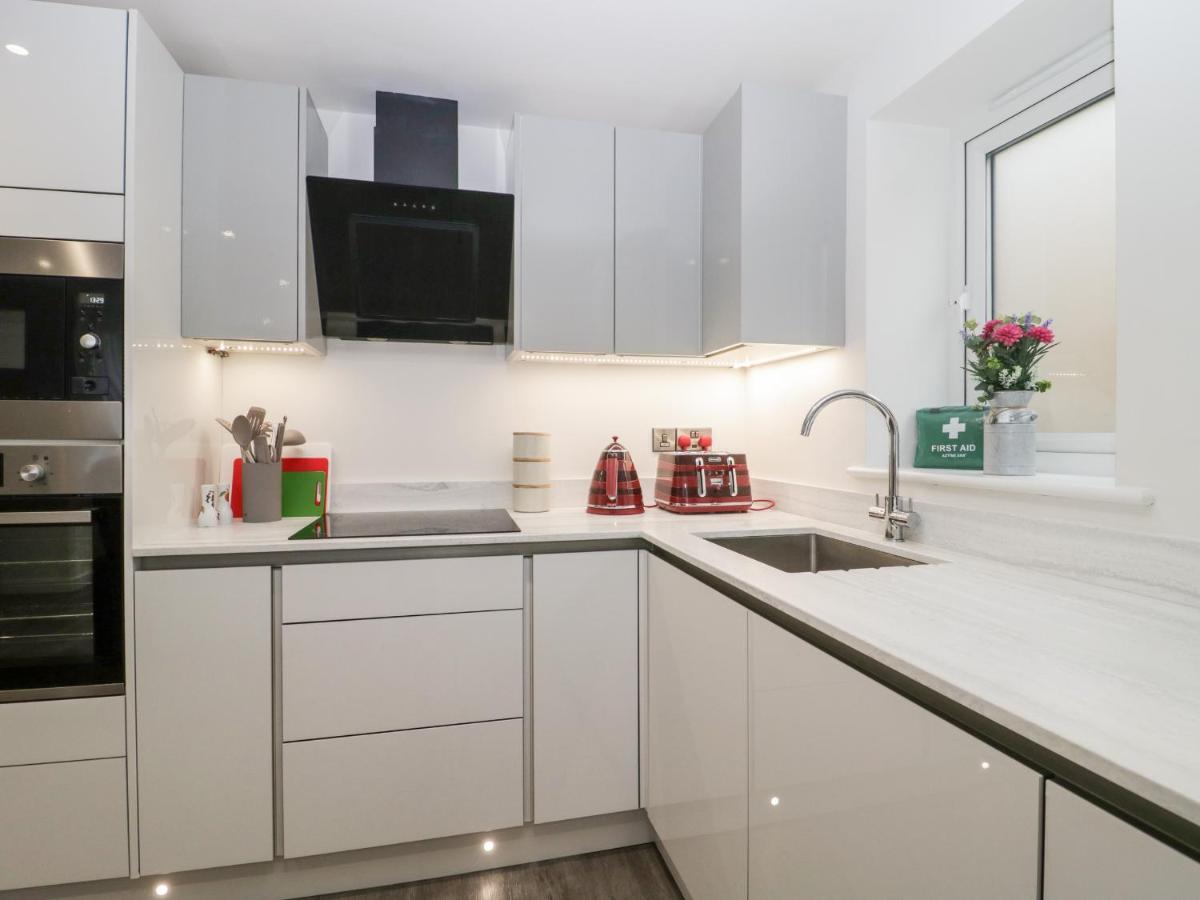 Ferienwohnung Flat 2, 38 Preston Road Weymouth Exterior foto